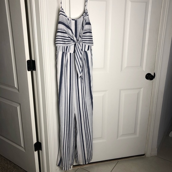 Wrangler Dresses & Skirts - Wrangler romper. Measurements in details
